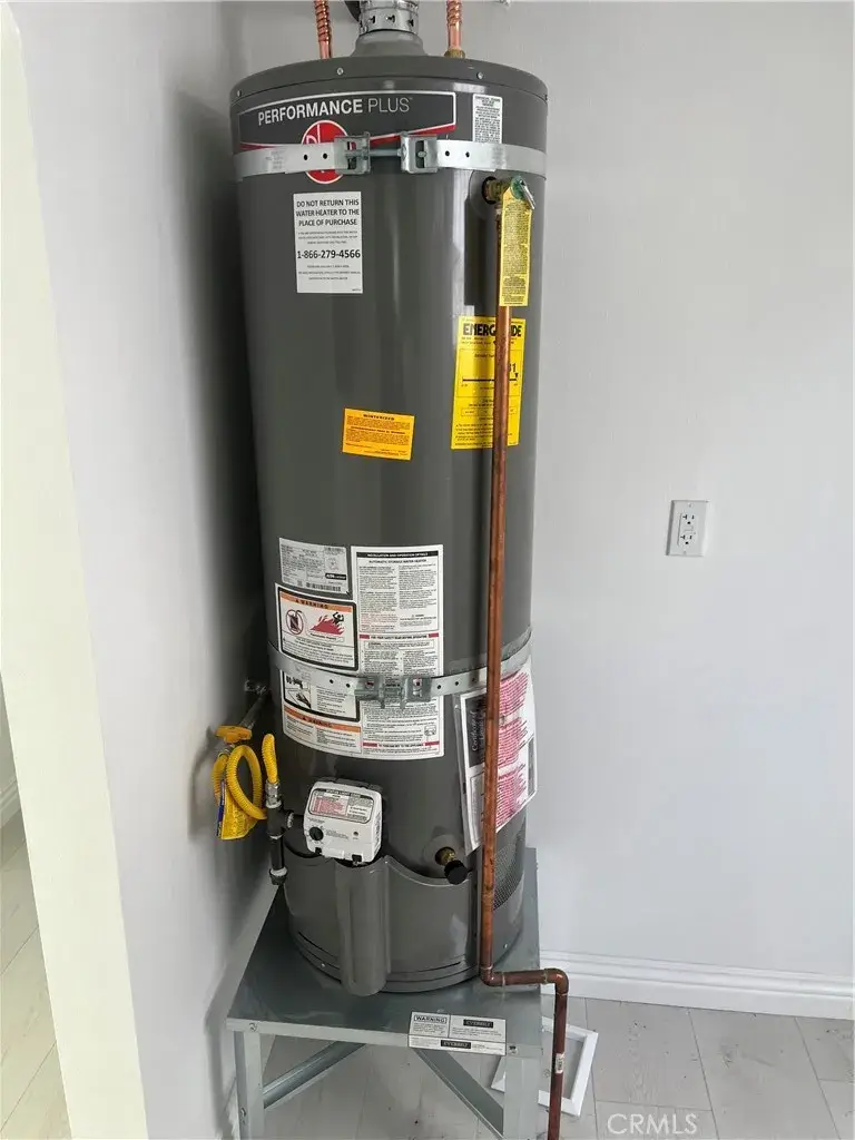 350 W Poplar, Compton, CA 90220 - Image #3