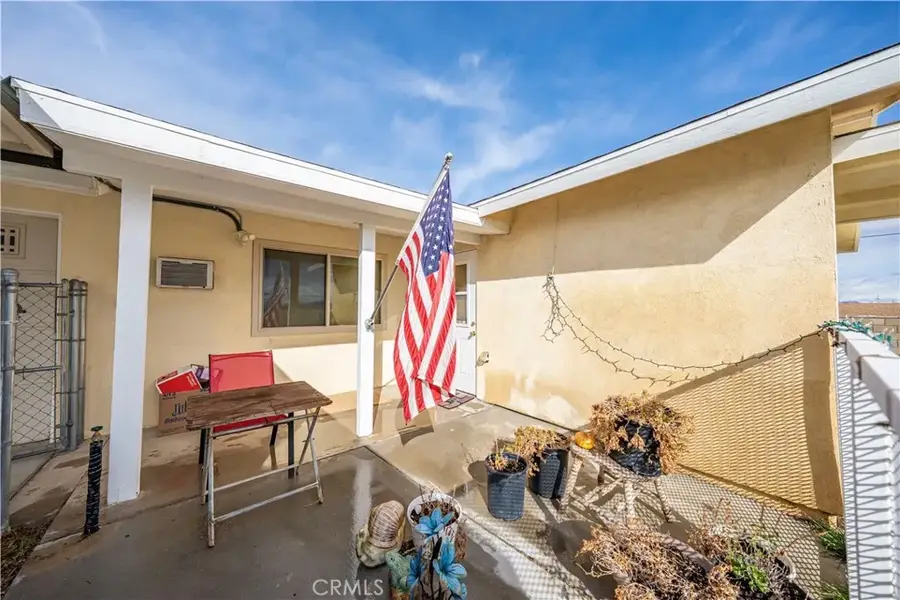 9404 Mesa, Lucerne Valley, CA 92356 - Image #3