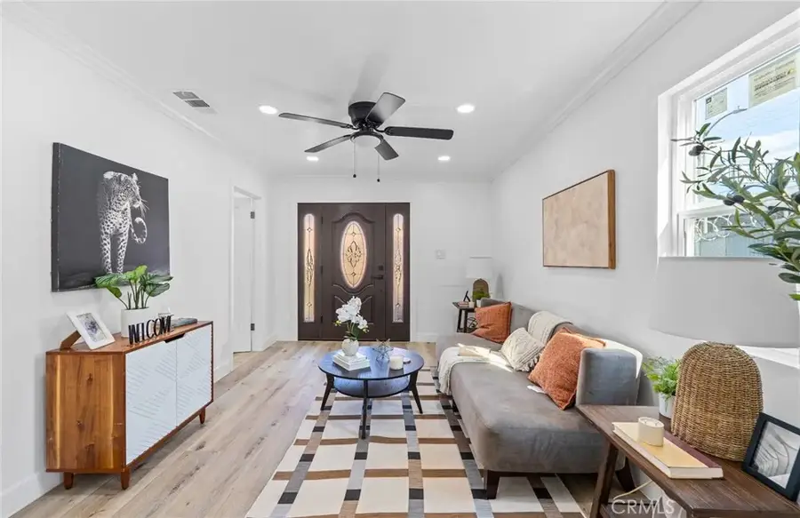 426 W 63rd, Los Angeles, CA 90003 - Image #3