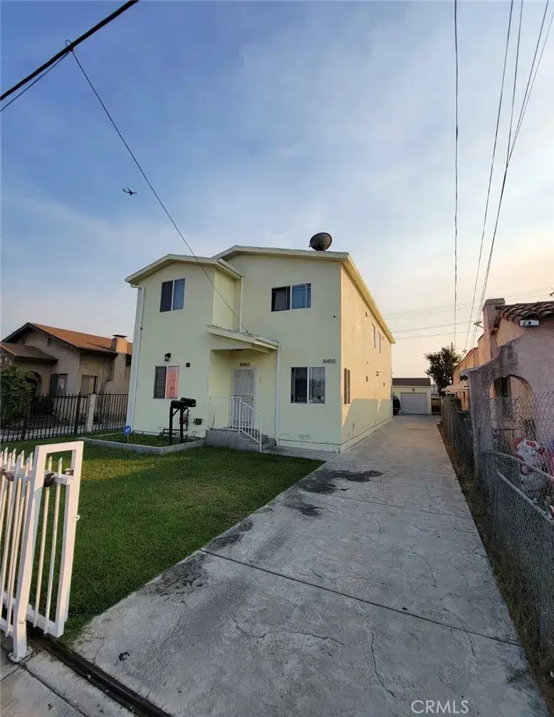 8455 Santa Fe Ave, Huntington Park, CA 90255 - Image #1