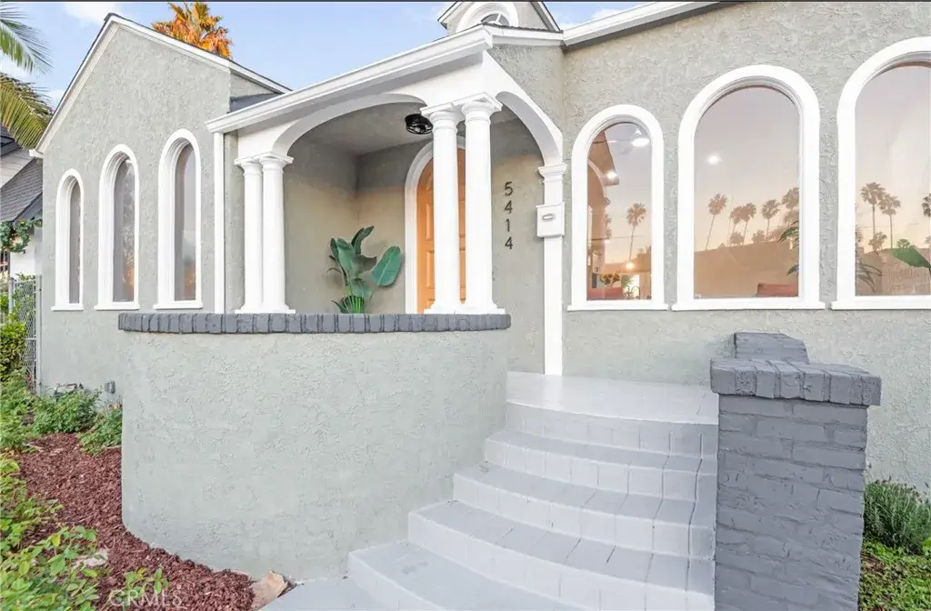 5414 Hillcrest, Los Angeles, CA 90043 - Image #1