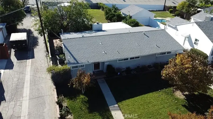 20116 Archwood Street, Winnetka, CA 91306 - Image #2