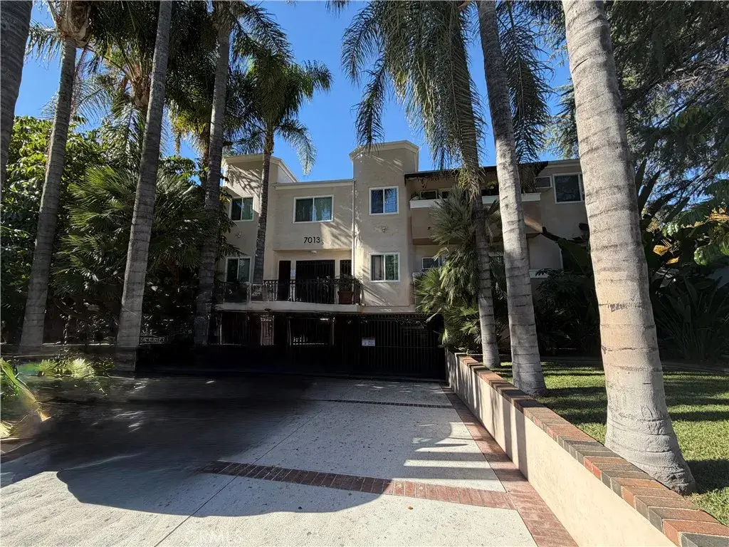 7013 Haskell, Van Nuys, CA 91406 - Image #1