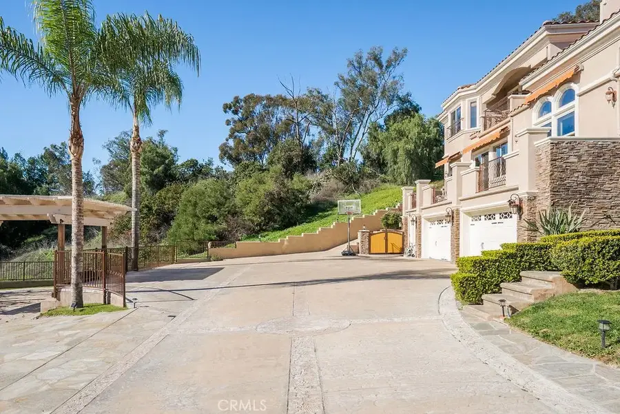 15841 Aurora Crest, Whittier, CA 90605 - Image #3