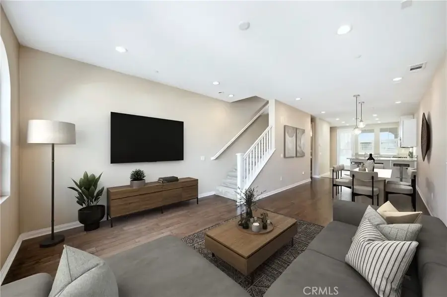 810 E Prommenade #C, Azusa, CA 91702 - Image #2