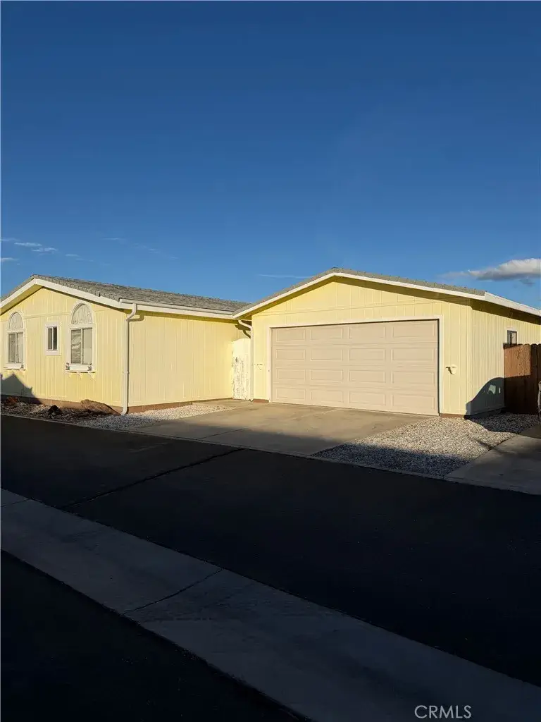 21621 Sandia #83, Apple Valley, CA 92308 - #2