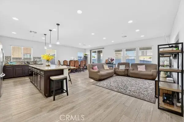 15941 Silver Tip, Victorville, CA 92394 - Image #3