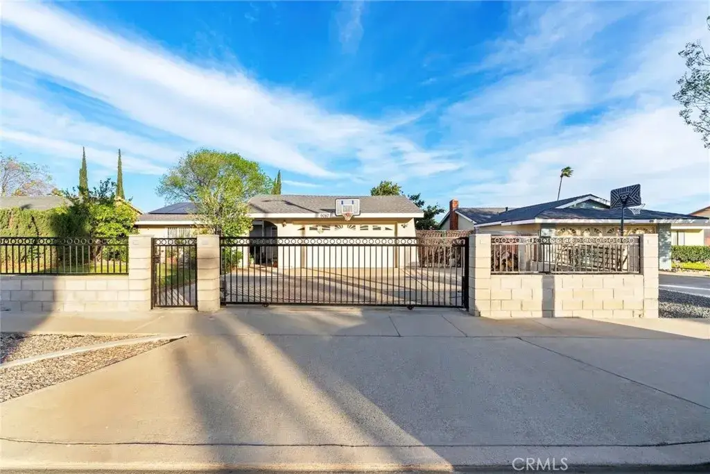 9087 Rosecrest, Fontana, CA 92335 - #1