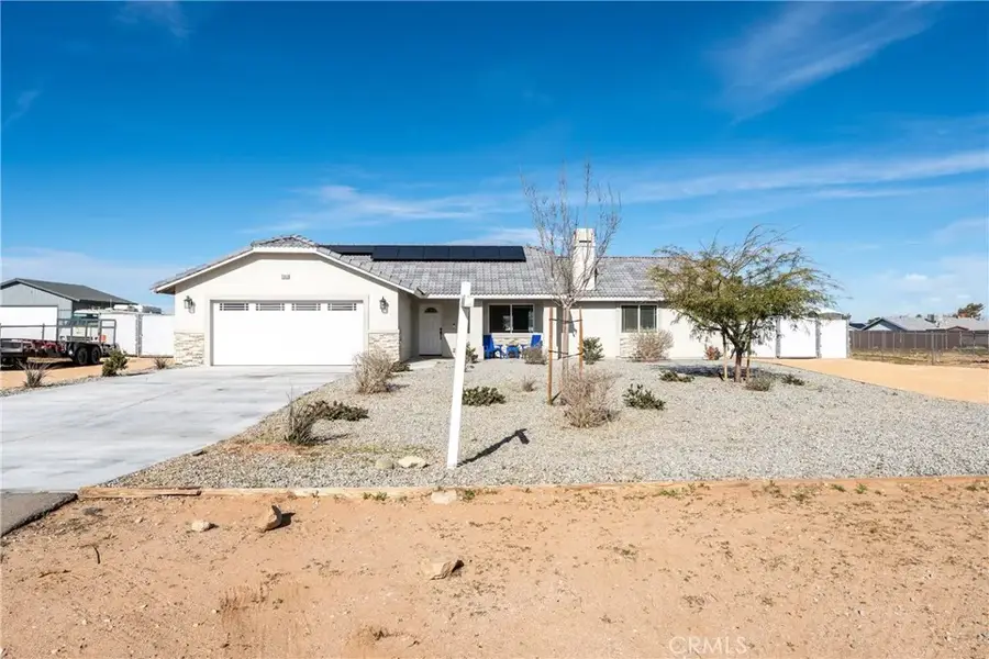 21044 Wisteria, Apple Valley, CA 92308 - Image #2