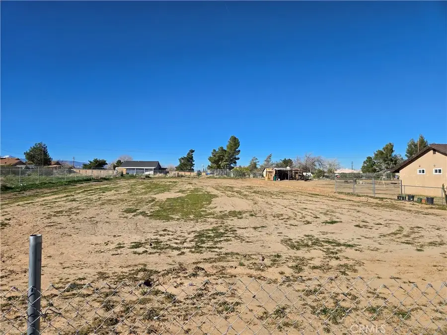 11558 Hemlock, Hesperia, CA 92345 - #3