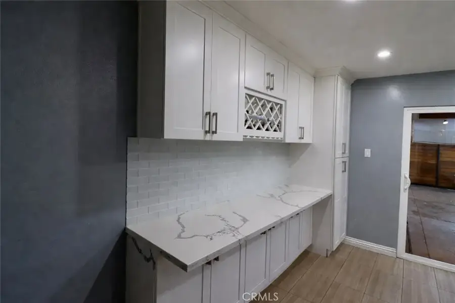 13438 Obispo, Paramount, CA 90723 - Image #3