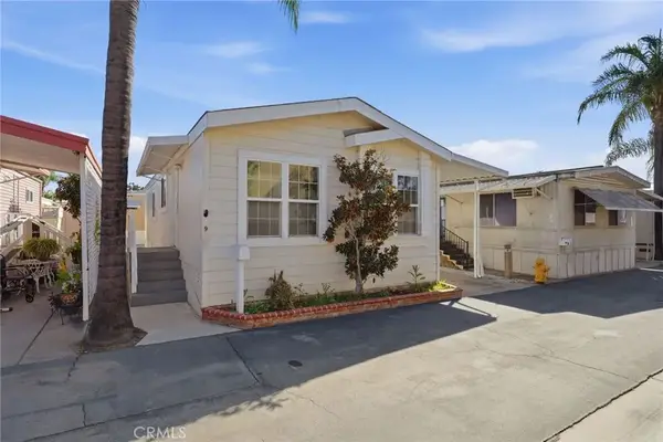 12147 Lakeland #9, Santa Fe Springs, CA 90670