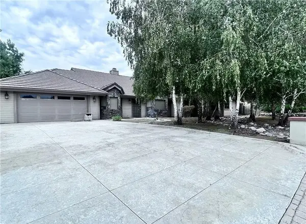 13054 Oak Crest, Yucaipa, CA 92399