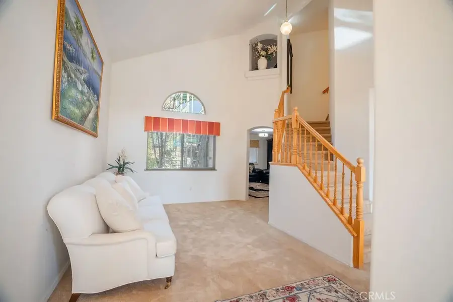 9324 Lacroix Court, Bakersfield, CA 93311 - Image #3