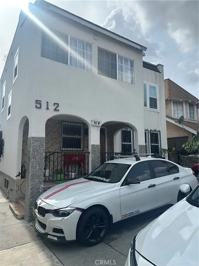 512 W 41st Place, Los Angeles, CA 90037 - #2