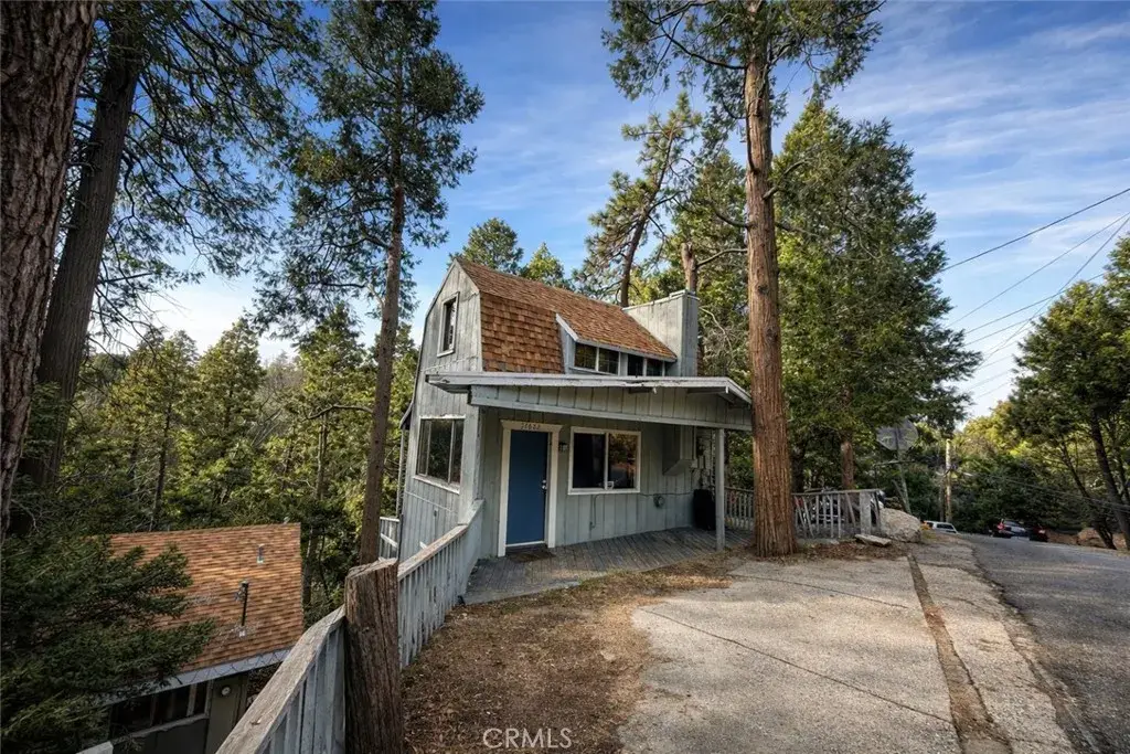 23622 Scenic Drive, Crestline, CA 92325 - #1