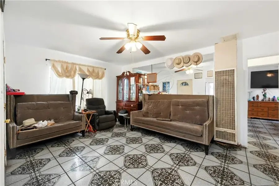 1701 E Palmer, Compton, CA 90220 - #3