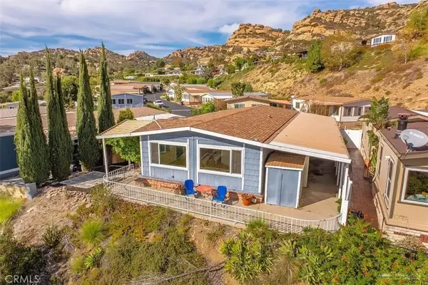 24303 Woolsey Canyon #15, Canoga Park, CA 91304