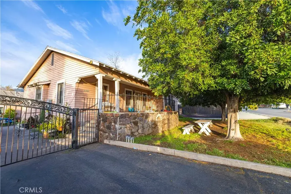 26880 Baseline, Highland, CA 92346 - #1