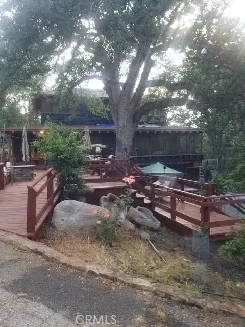 8970 Highway 155, Glennville, CA 93226