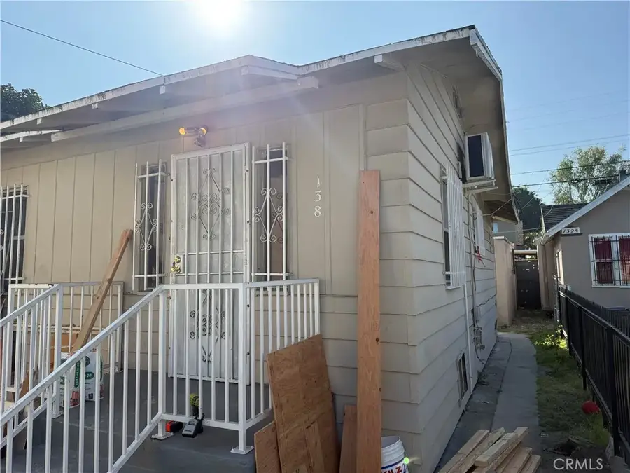 138 E 60th Street, Los Angeles, CA 90003 - #3