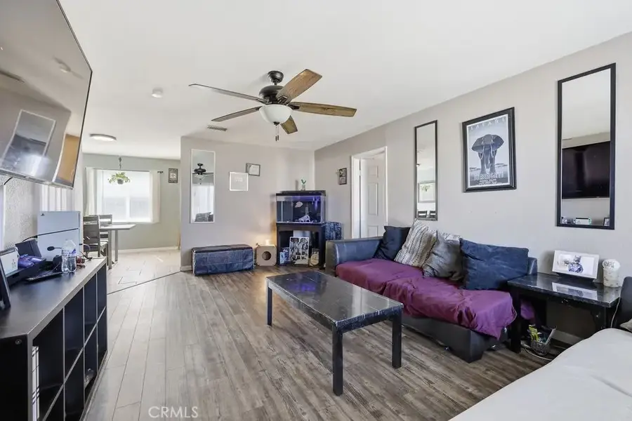 1020 W Avenue J6, Lancaster, CA 93534 - #3