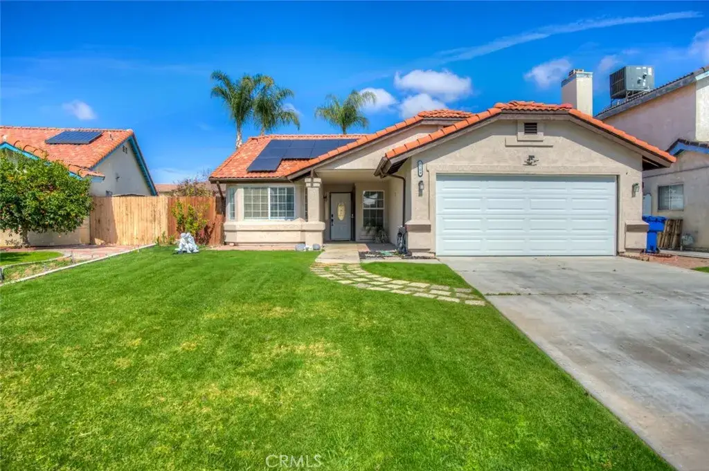 7704 River Mist Avenue, Bakersfield, CA 93313 - #1