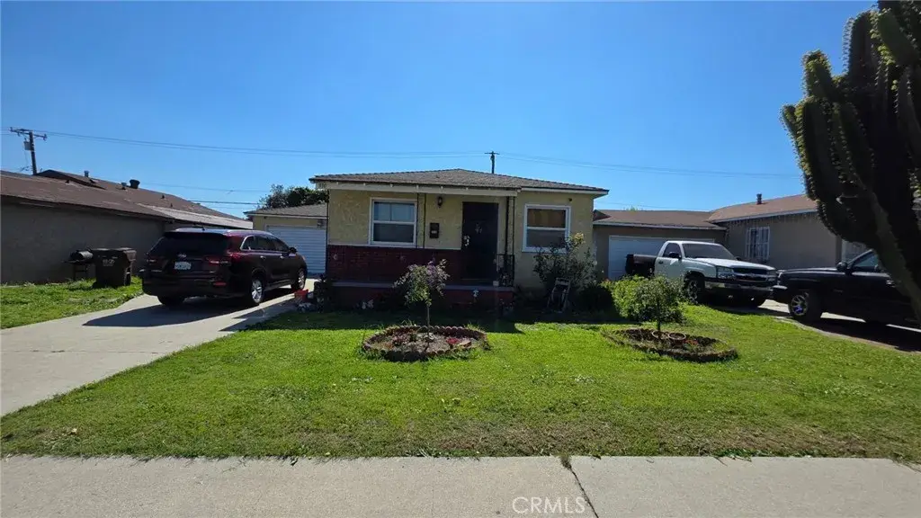 910 W 138th, Compton, CA 90222 - #1