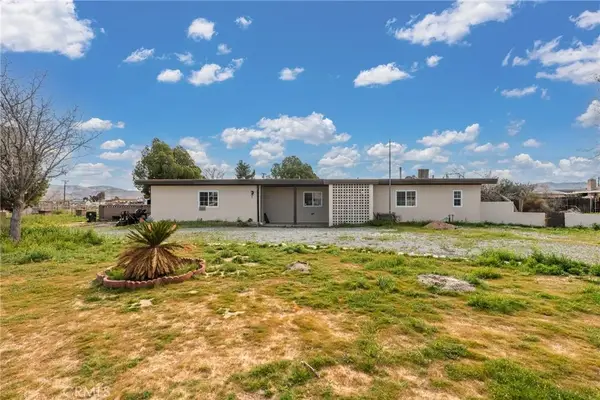 13755 Lakota, Apple Valley, CA 92307