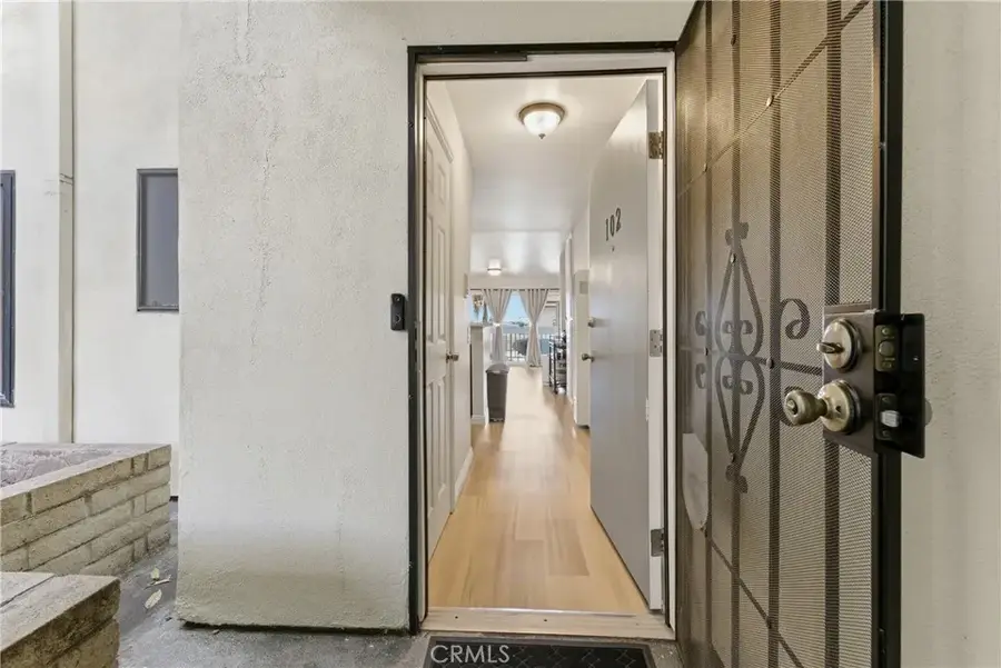1360 Redondo #102, Long Beach, CA 90804 - #2
