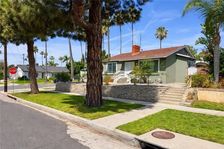 3602-3604 Pine, Long Beach, CA 90807 - #3