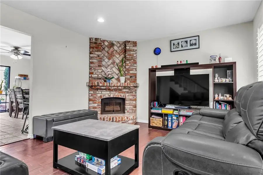 9903 Karmont, South Gate, CA 90280 - #3