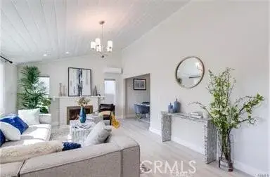 6171 Cleon, North Hollywood, CA 91606