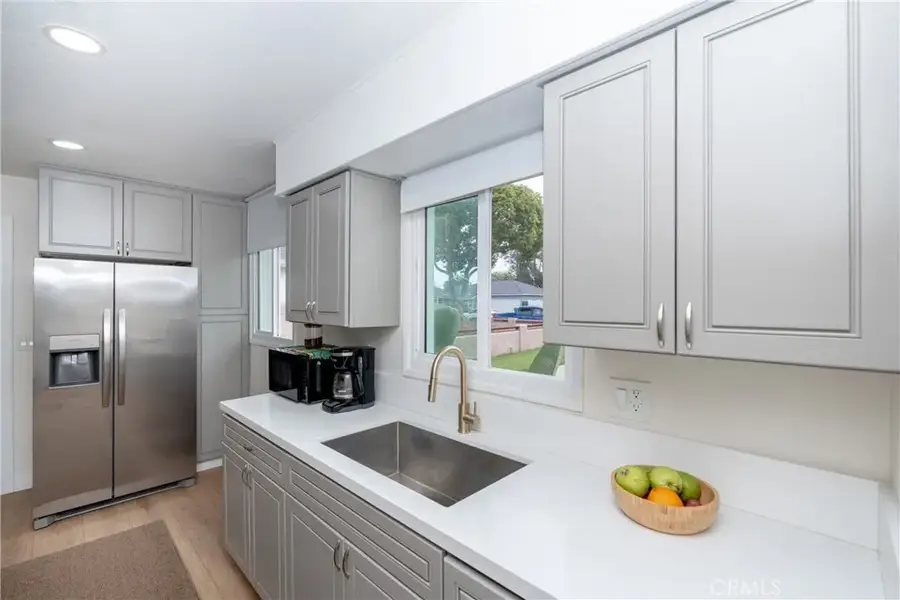 6301 Indiana Avenue, Long Beach, CA 90805 - #2