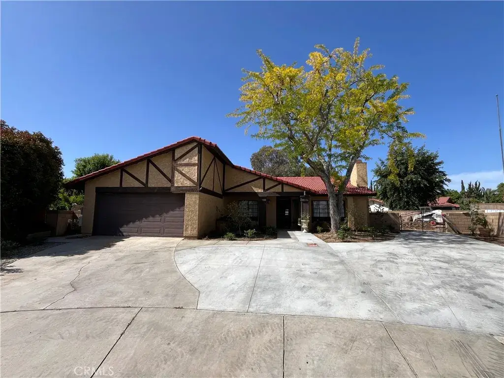 1200 Pasteur Drive, Lancaster, CA 93535 - #1