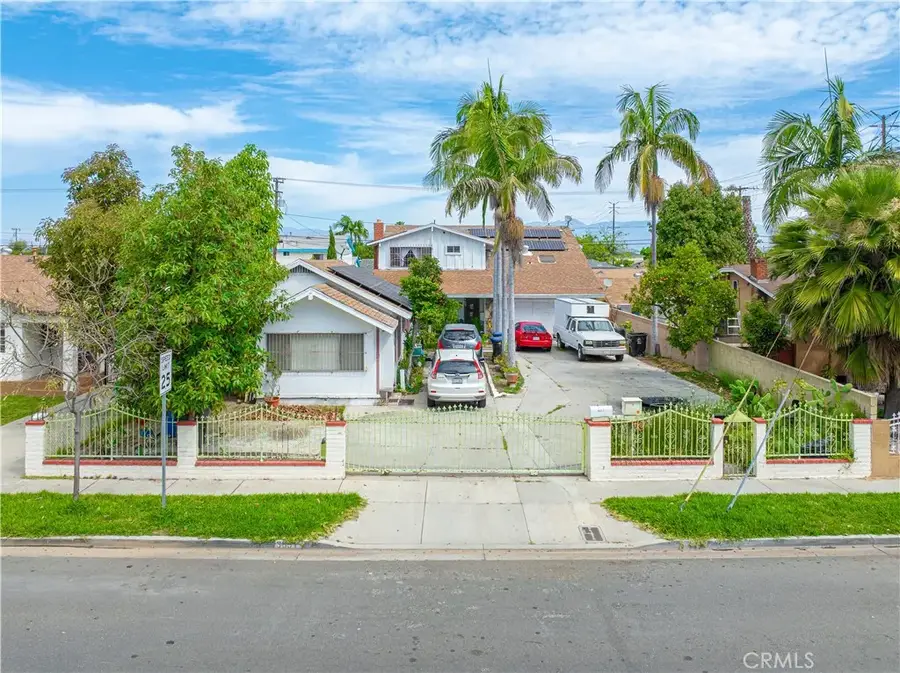 3651 E 56th, Maywood, CA 90270 - #2