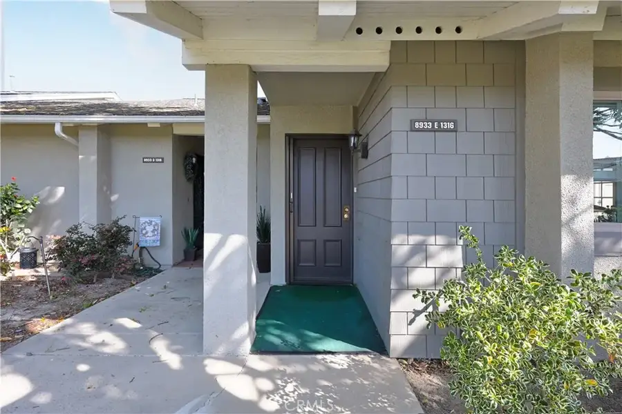 8933 Amador Circle #1316e, Huntington Beach, CA 92646 - #2
