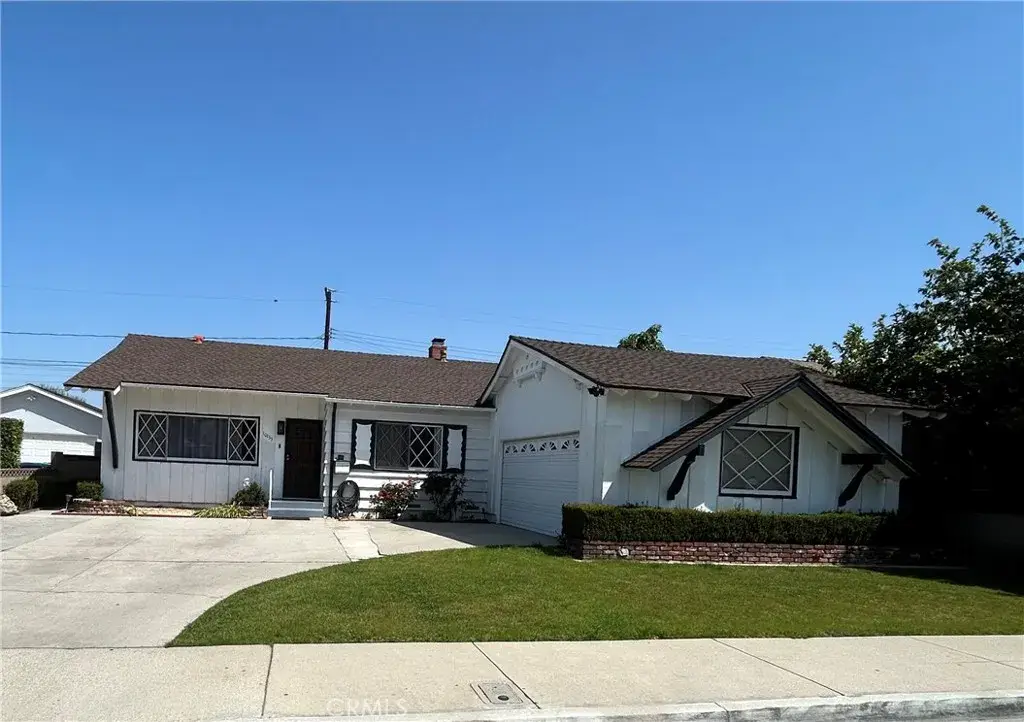 10135 Nichols Street, Bellflower, CA 90706 - #1
