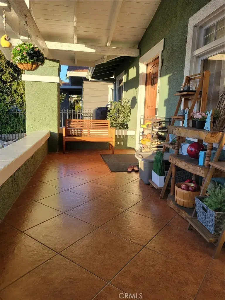 1934 Vineyard Avenue, Los Angeles, CA 90016 - #2