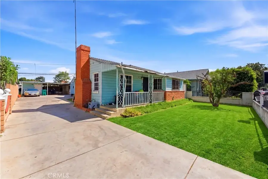 121 E 68th Way, Long Beach, CA 90805 - #2