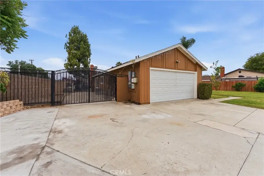 404 Pinewood Court, Pomona, CA 91767 - #3