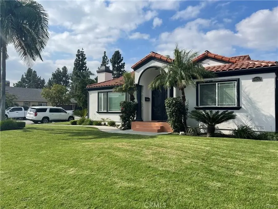 9457 Gotham, Downey, CA 90241 - #2