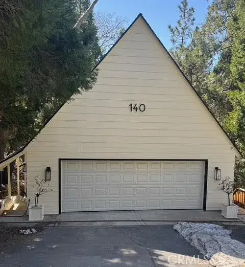 140 Ca-173, Lake Arrowhead, CA 92352