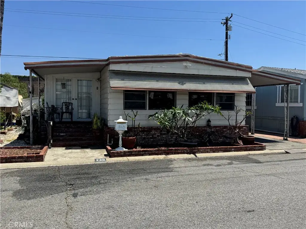 10001 Frontage #238, South Gate, CA 90280 - #1