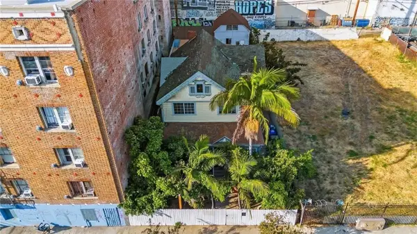 1545 Cambria, Los Angeles, CA 90017