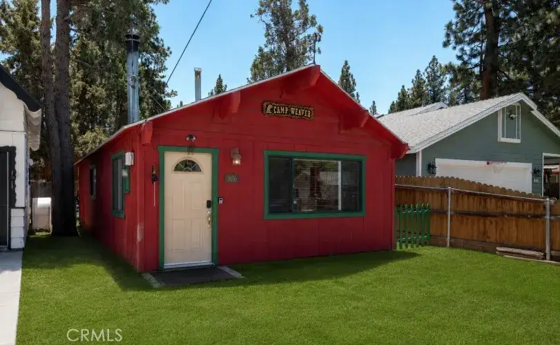 906 W Country Club Boulevard, Big Bear City, CA 92314 - #2