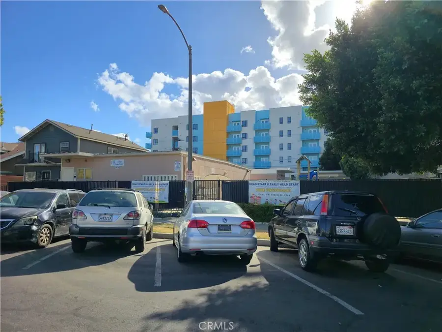 1425 Elm, Long Beach, CA 90813 - #3