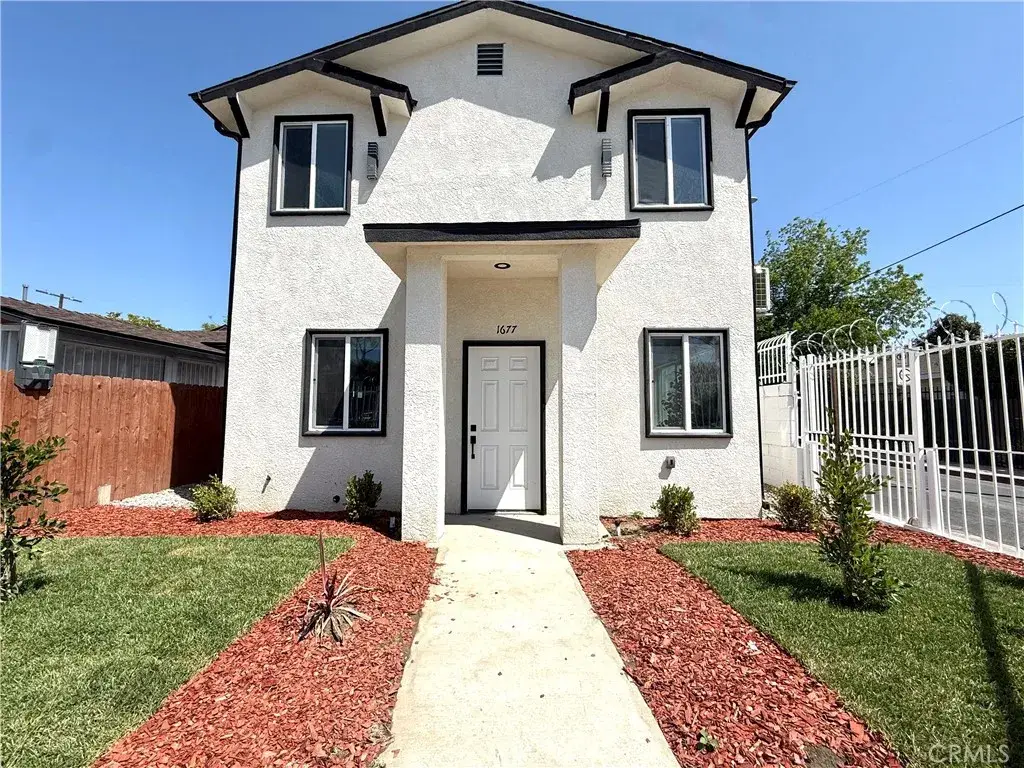 1677 E Imperial, Los Angeles, CA 90059 - #1