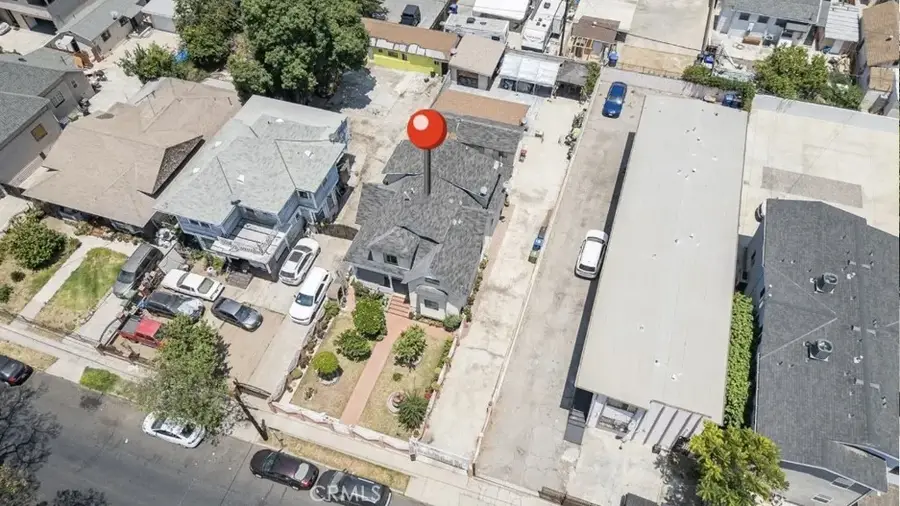 221 E 25th, Los Angeles, CA 90011 - #3