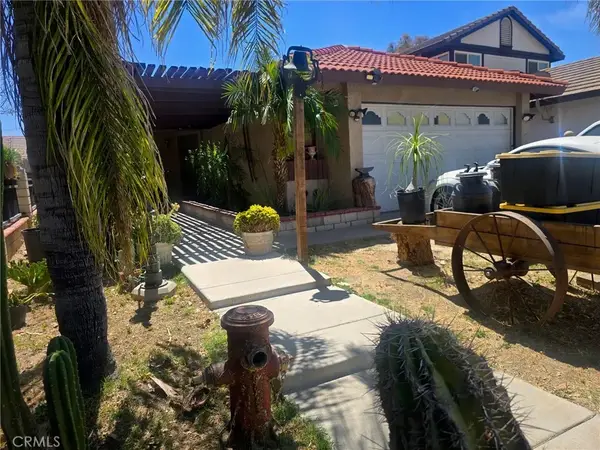 1529 Apple Creek, Perris, CA 92571
